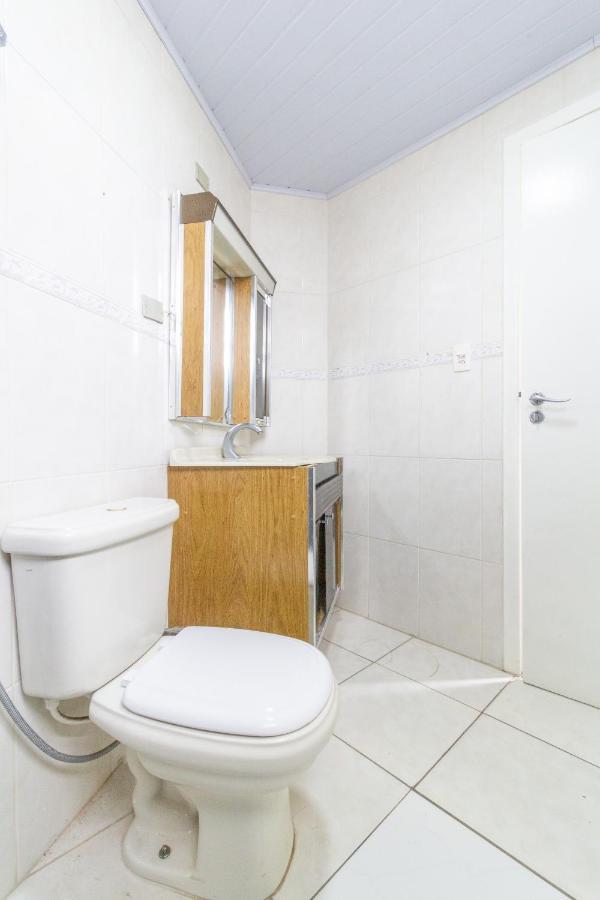 Le Monde Hostel Гуаружа Екстериор снимка