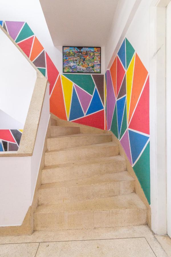 Le Monde Hostel Гуаружа Екстериор снимка