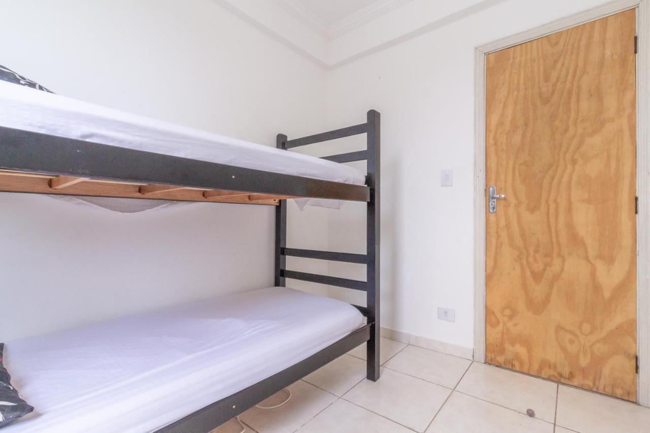 Le Monde Hostel Гуаружа Екстериор снимка