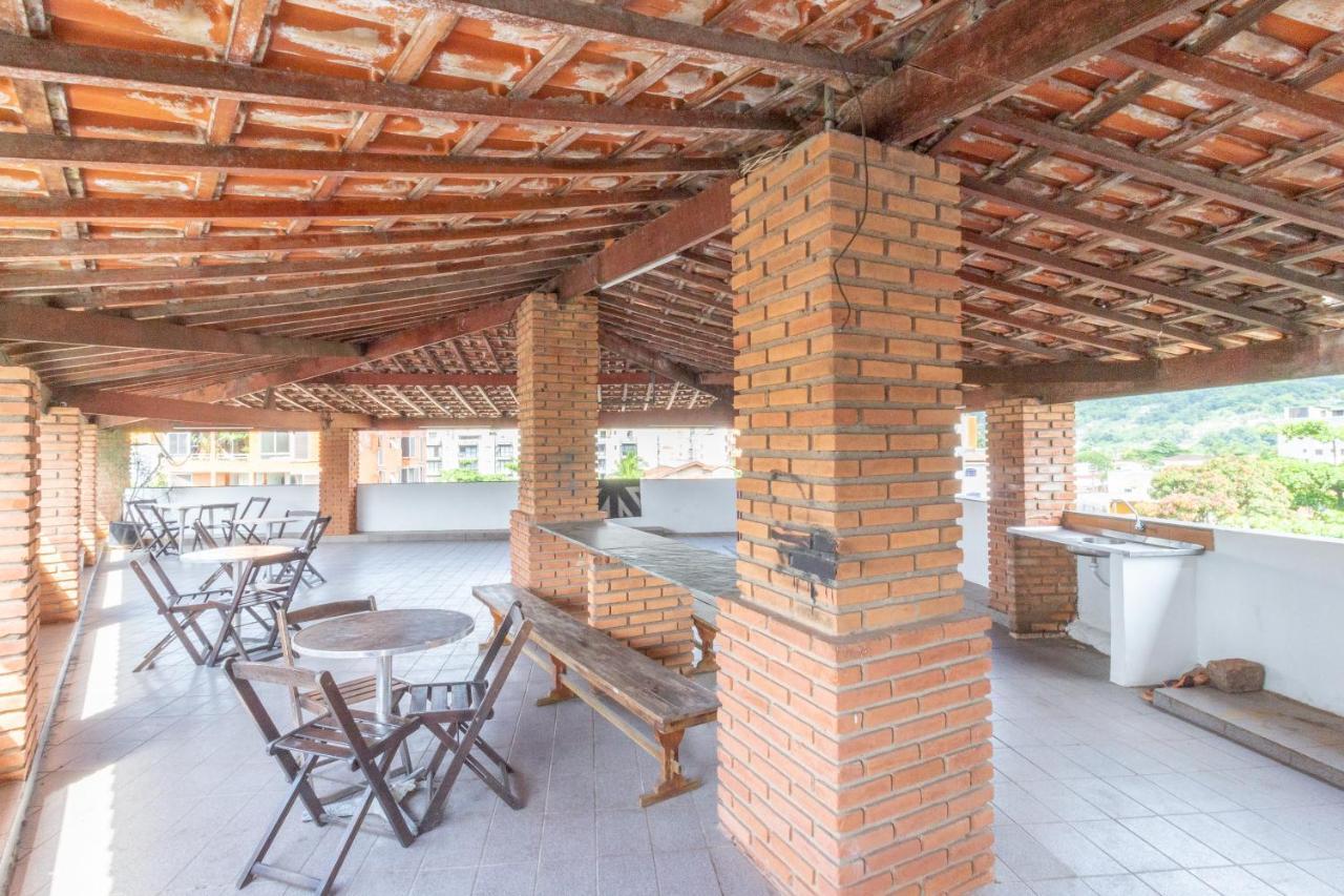 Le Monde Hostel Гуаружа Екстериор снимка