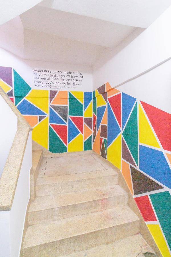Le Monde Hostel Гуаружа Екстериор снимка