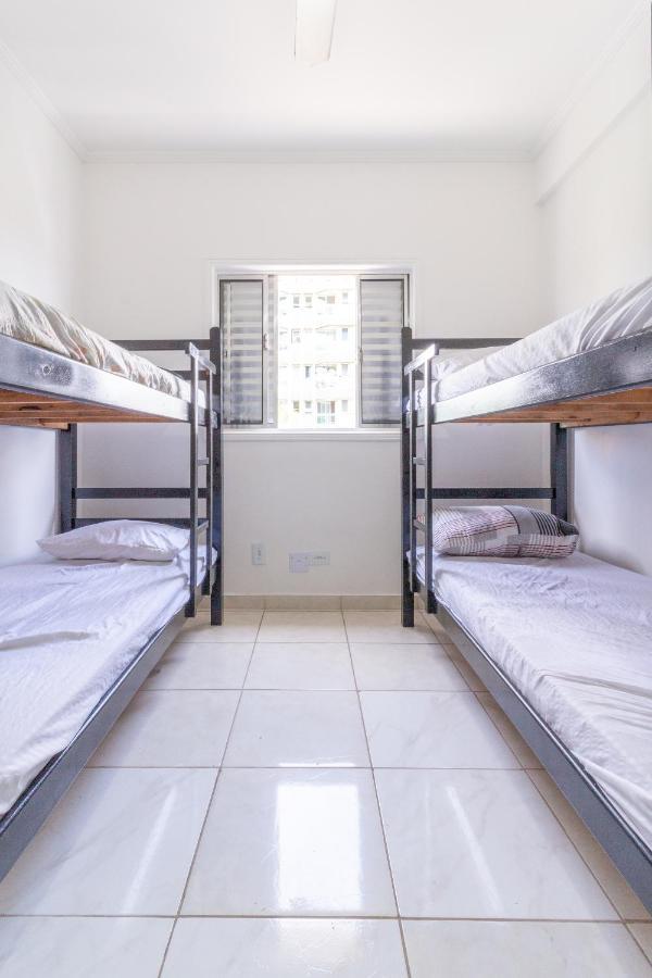 Le Monde Hostel Гуаружа Екстериор снимка