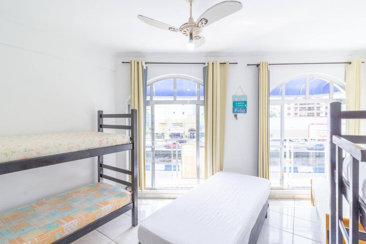 Le Monde Hostel Гуаружа Екстериор снимка